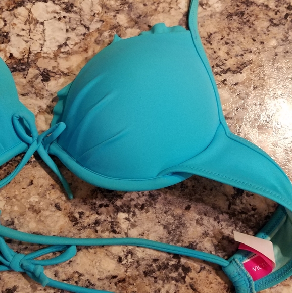 Victoria's Secret Bikini Top 34A - Picture 2 of 4